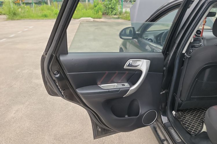 哈弗H6 2015款 升级版 1.5T 手动两驱都市型中控内饰49