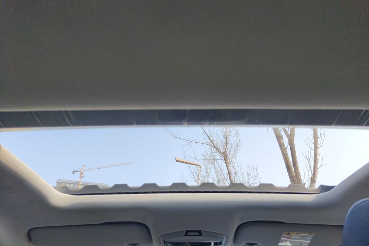 吉利汽车 帝豪 2023款 第4代冠军版 1.5L CVT豪华型中控内饰22