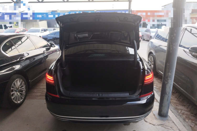 大众 帕萨特 2024款 380TSI 龙腾版机舱底盘23