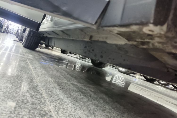 雷克萨斯UX新能源 2020款 300e 纯·悦版局部细节9001