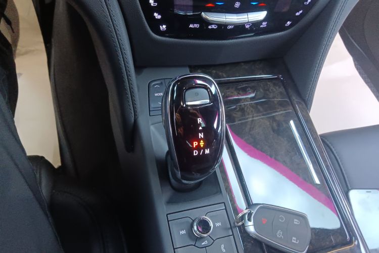 凯迪拉克CT6 2022款 28T 豪华型局部细节18