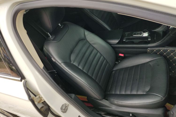 福特 蒙迪欧 2017款 EcoBoost 180 时尚型局部细节41