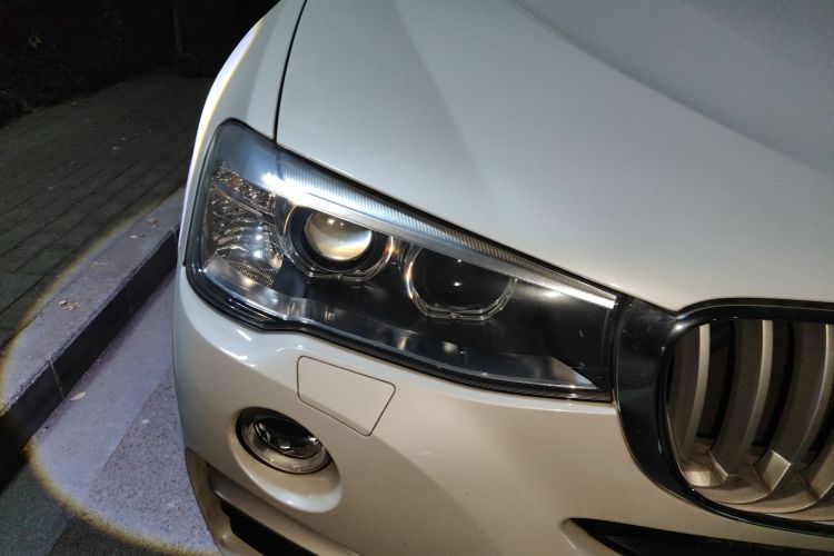 宝马X4 2014款 xDrive20i X设计套装车身外观8