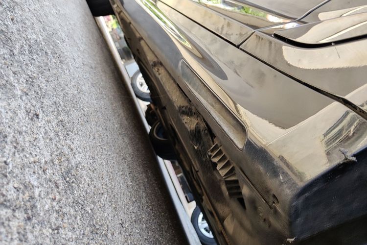 宝马5系 2019款 530Li 领先型 M运动套装局部细节9001