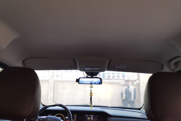 BAW北汽制造 锐胜王牌M7 2023款 2.0L 自动长轴创享型 7座中控内饰22