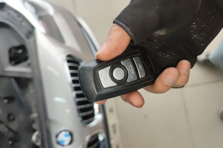 宝马5系 2014款 520Li 典雅型中控内饰11