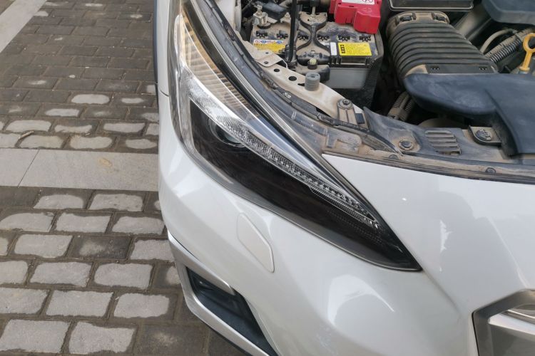 斯巴鲁XV 2019款 2.0i 智擎旗舰版EyeSight 国VI车身外观8