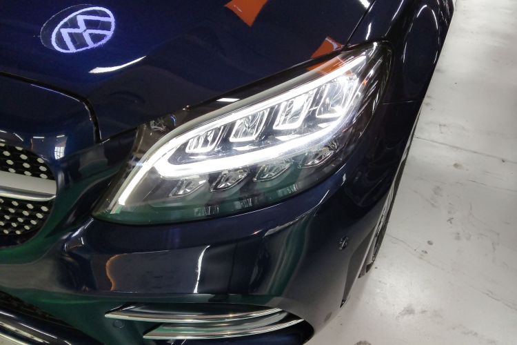 奔驰C级 2019款 改款 C 260 L 运动版局部细节36