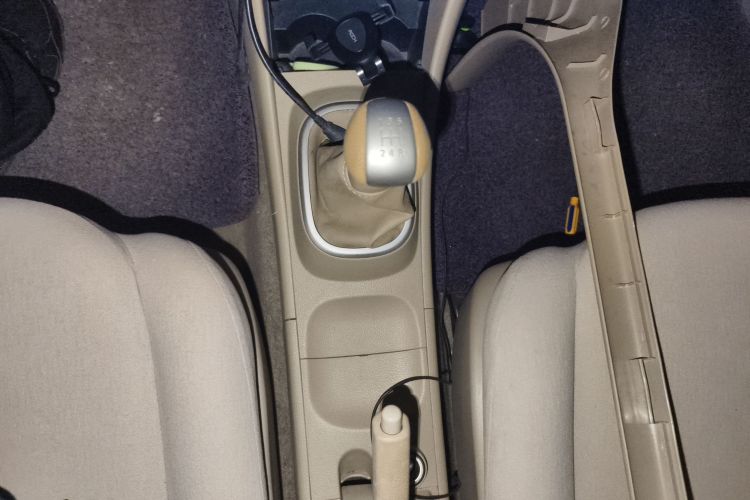 日产 轩逸 2016款 经典 1.6XE 手动领先版中控内饰18