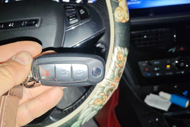 启辰T90 2017款 2.0L CVT智尚版中控内饰7001