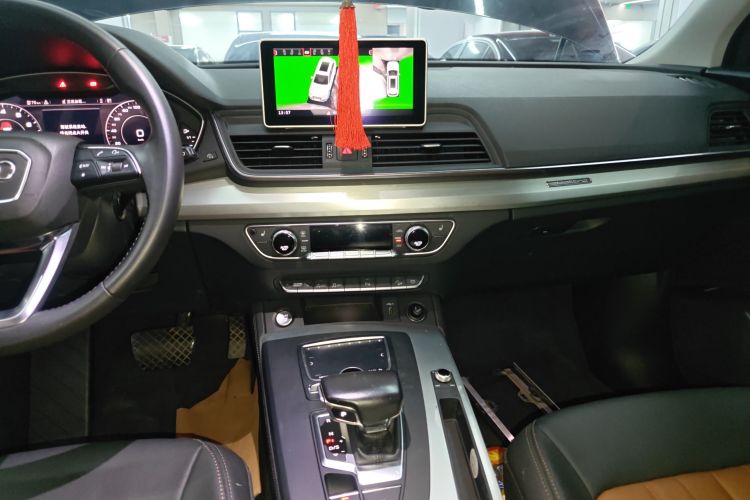 奥迪Q5L 2020款 改款 40 TFSI 荣享时尚型局部细节16