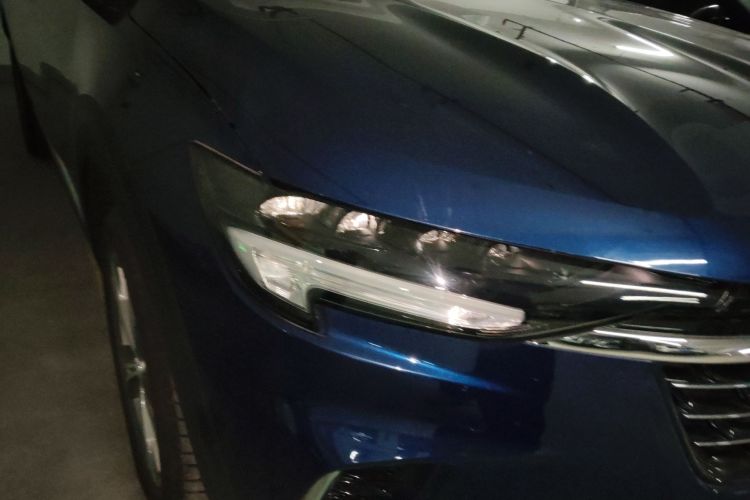 别克 2023款 昂科威Plus 652T 五座豪华型车身外观8