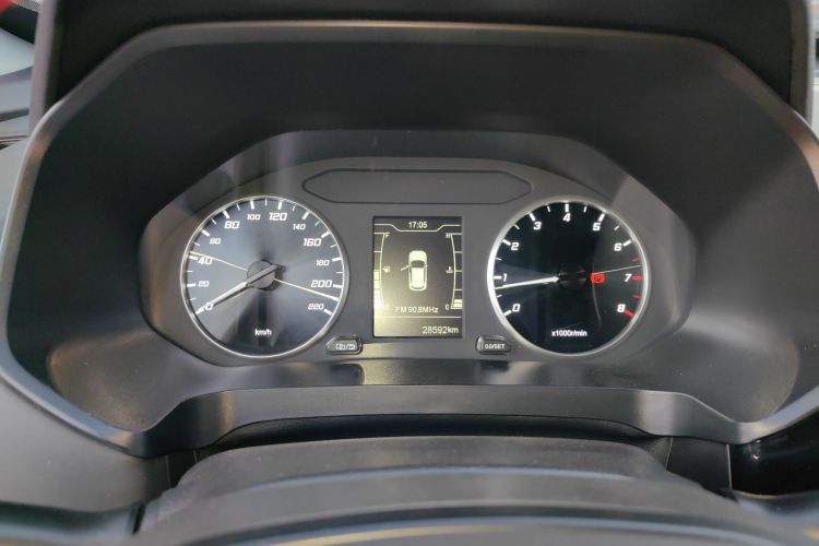 奇瑞 瑞虎5x 2020款 1.5L 手动时尚版中控内饰14