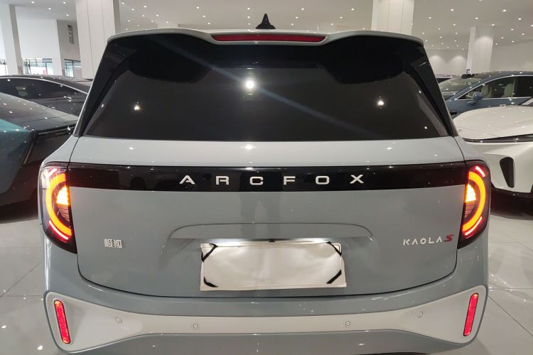ARCFOX极狐 极狐考拉S 2024款 AIR车身外观6004