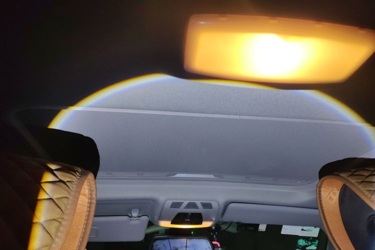 宝马3系 2016款 316i 时尚型局部细节22