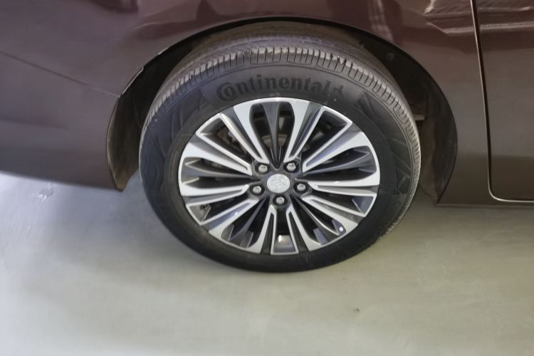 别克GL8 2020款 ES陆尊 653T 豪华型车身外观6008