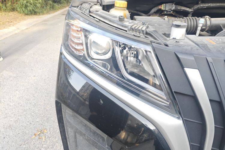 BAW北汽制造 锐胜王牌M7 2023款 2.0L 长轴创富型 7座车身外观6006