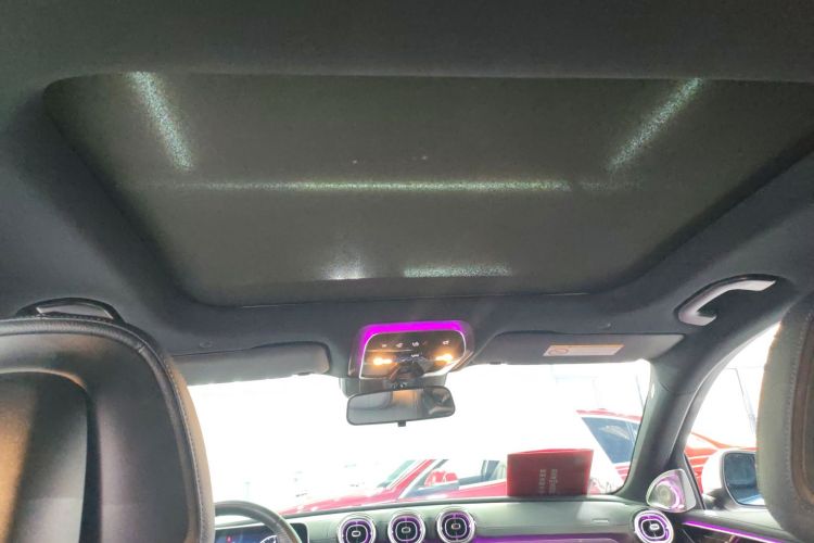 奔驰C级 2023款 C 260 L 运动版中控内饰22