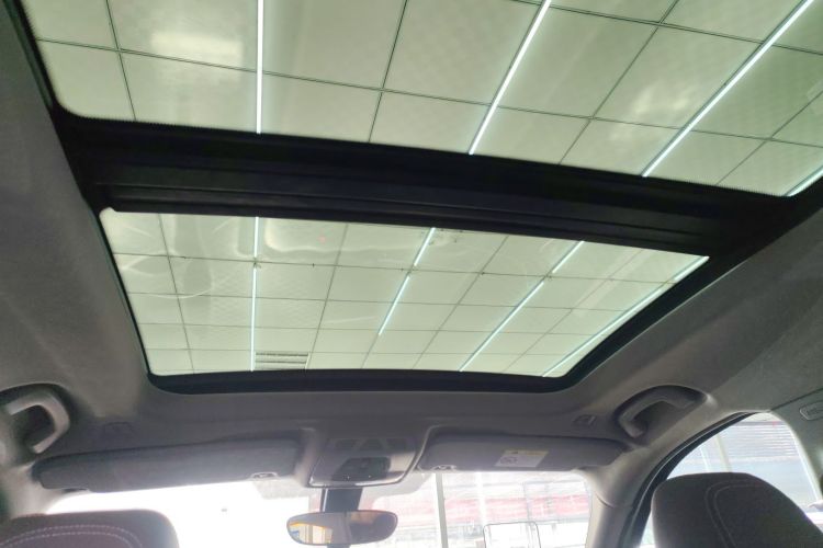 宝马X1新能源 2021款 xDrive30Le 尊享型中控内饰22