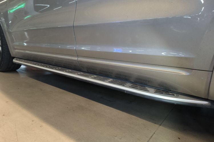 理想汽车 理想ONE 2021款 增程6座版局部细节9002