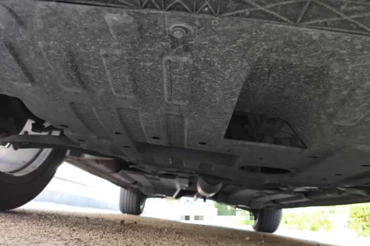 长安欧尚Z6 2023款 蓝鲸 1.5T DCT智领型局部细节9008