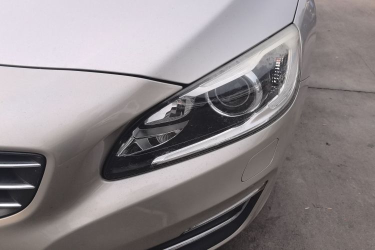 沃尔沃V60 2017款 T5 智逸版 国V局部细节36