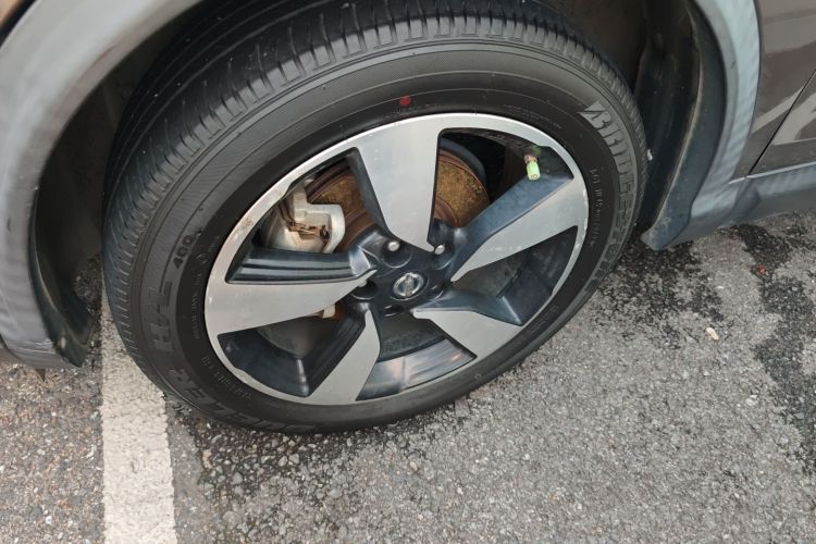 日产 逍客 2016款 2.0L CVT豪华版车身外观6007