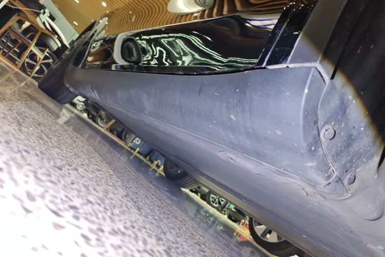 特斯拉 Model Y 2022款 改款 后轮驱动版局部细节9001