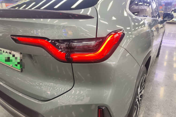 蔚来EC6 2020款 605KM 运动版车身外观9