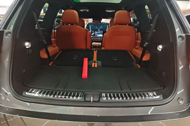 理想汽车 理想L9 2024款 Pro机舱底盘23