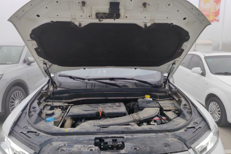 哈弗H6 2021款 1.5GDIT 自动冠军版机舱底盘24