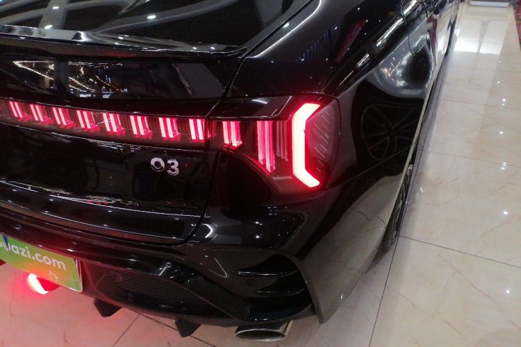 领克03 2023款 2.0TD DCT劲Pro车身外观9