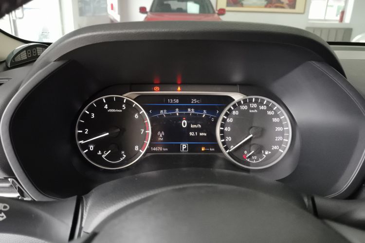 日产 轩逸 2023款 1.6L CVT悦享版中控内饰14