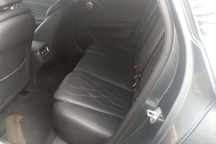 奇瑞 风云A8L 2025款 1.5TGDI 145km 豪华型中控内饰21