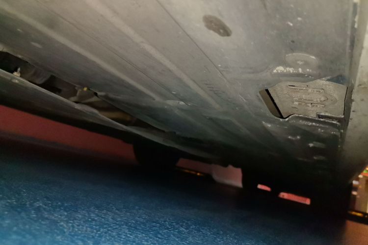 宝马3系 2014款 320Li 时尚型局部细节9004