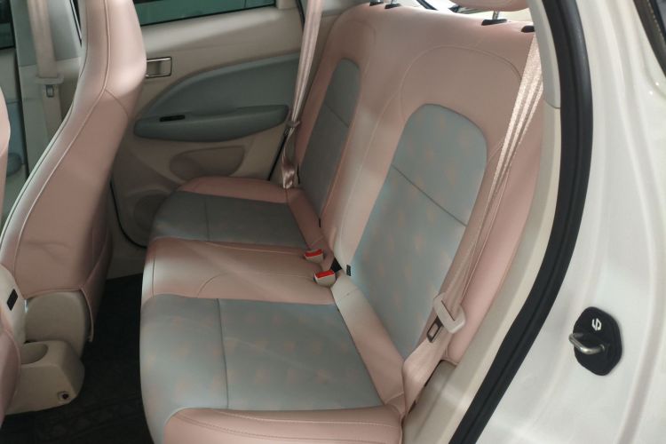 零跑汽车 零跑T03 2025款 403舒享版中控内饰7004