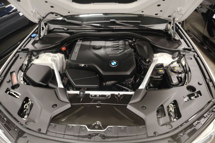 宝马5系 2022款 改款 530Li 领先型 M运动套装局部细节24