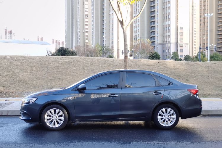 别克 英朗 2021款 改款 典范 1.5L 自动精英型车身外观6003