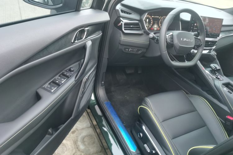 领克06 2023款 Remix 1.5T Hero中控内饰20