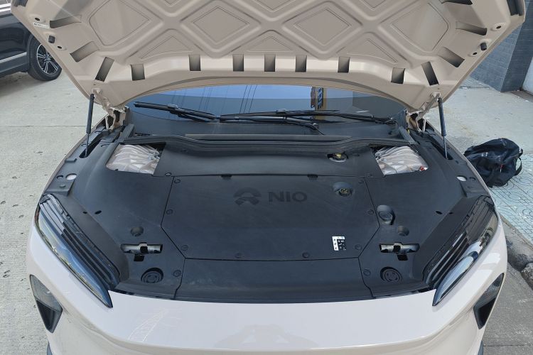 蔚来ET5 2022款 75kWh机舱底盘24