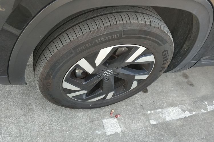 大众 途昂 2022款 380TSI 四驱豪华版车身外观6006