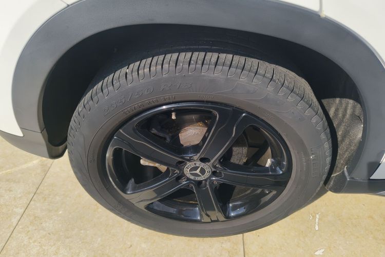 奔驰GLA 2019款 GLA 200 时尚型车身外观6008