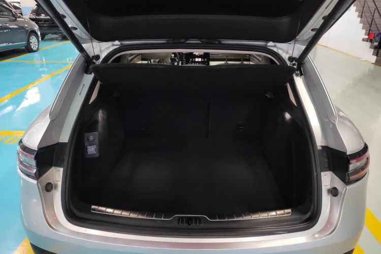 鸿蒙智行 问界M5 2022款 增程四驱旗舰版局部细节23