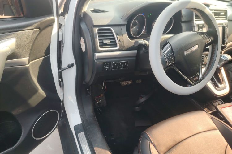 哈弗H6 2017款 红标 运动版 1.5T 自动两驱豪华型中控内饰20