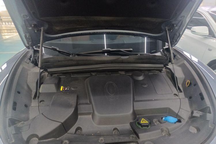 欧拉闪电猫 2022款 555km 豪华版机舱底盘24