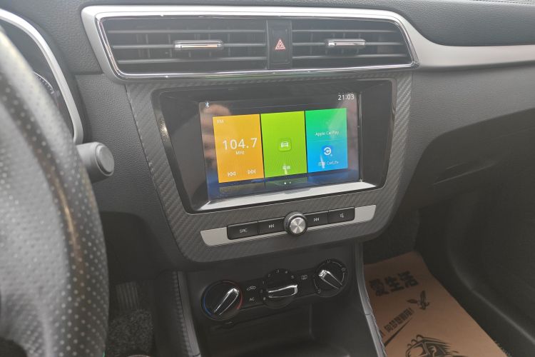 名爵ZS 2018款 1.5L 手动舒适版 国V中控内饰16