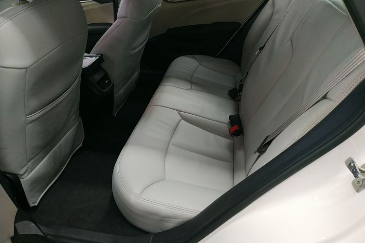 别克 英朗 2015款 15N 自动精英型中控内饰21