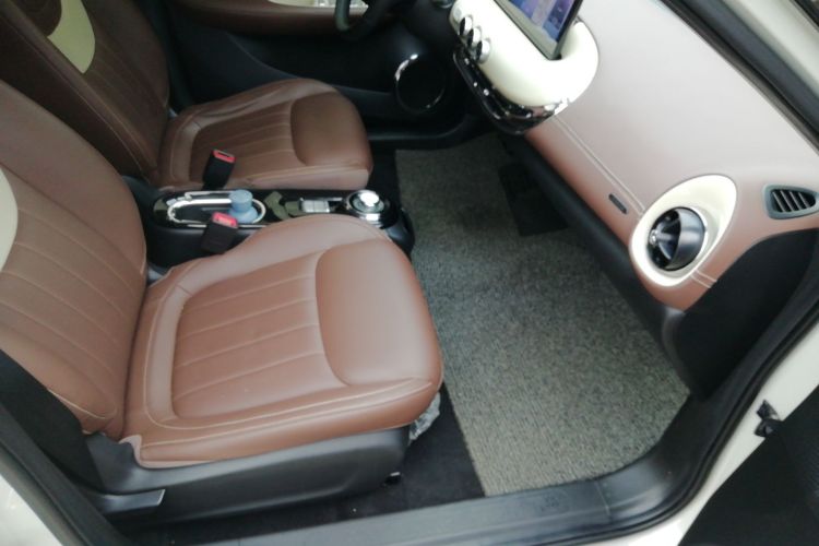 五菱汽车 五菱缤果 2023款 410km 灵犀尊享款局部细节41