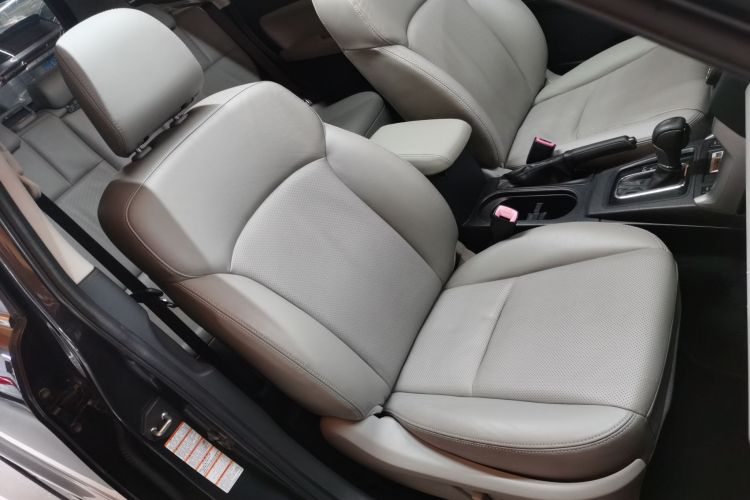 斯巴鲁 森林人 2013款 2.5i 自动豪华版局部细节41