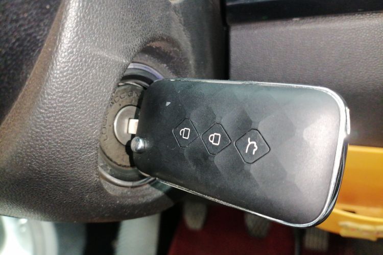 五菱汽车 五菱星驰 2022款 1.5L 手动自在型中控内饰11